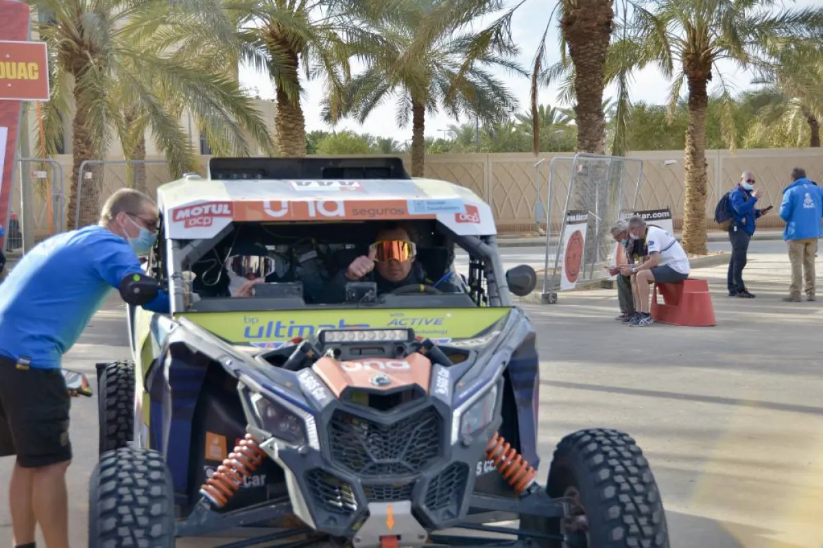 ونصح الراجحي المتسابقين في رالي داكار المنظَّم في السعودية بأن يستمتعوا بالمناظر الجميلة