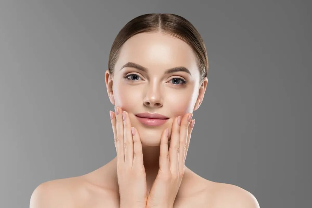 العناية بالبشرة