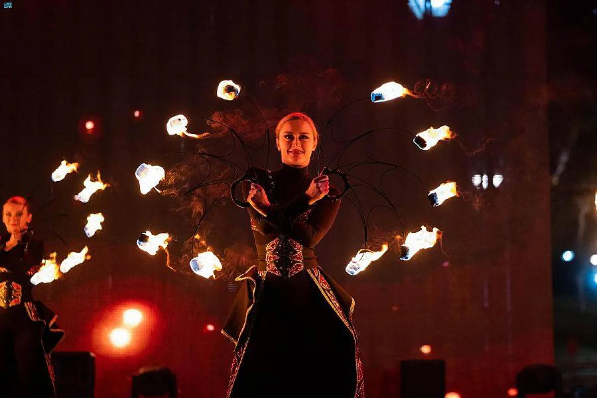 العروض البهلوانية - الصورة من واس