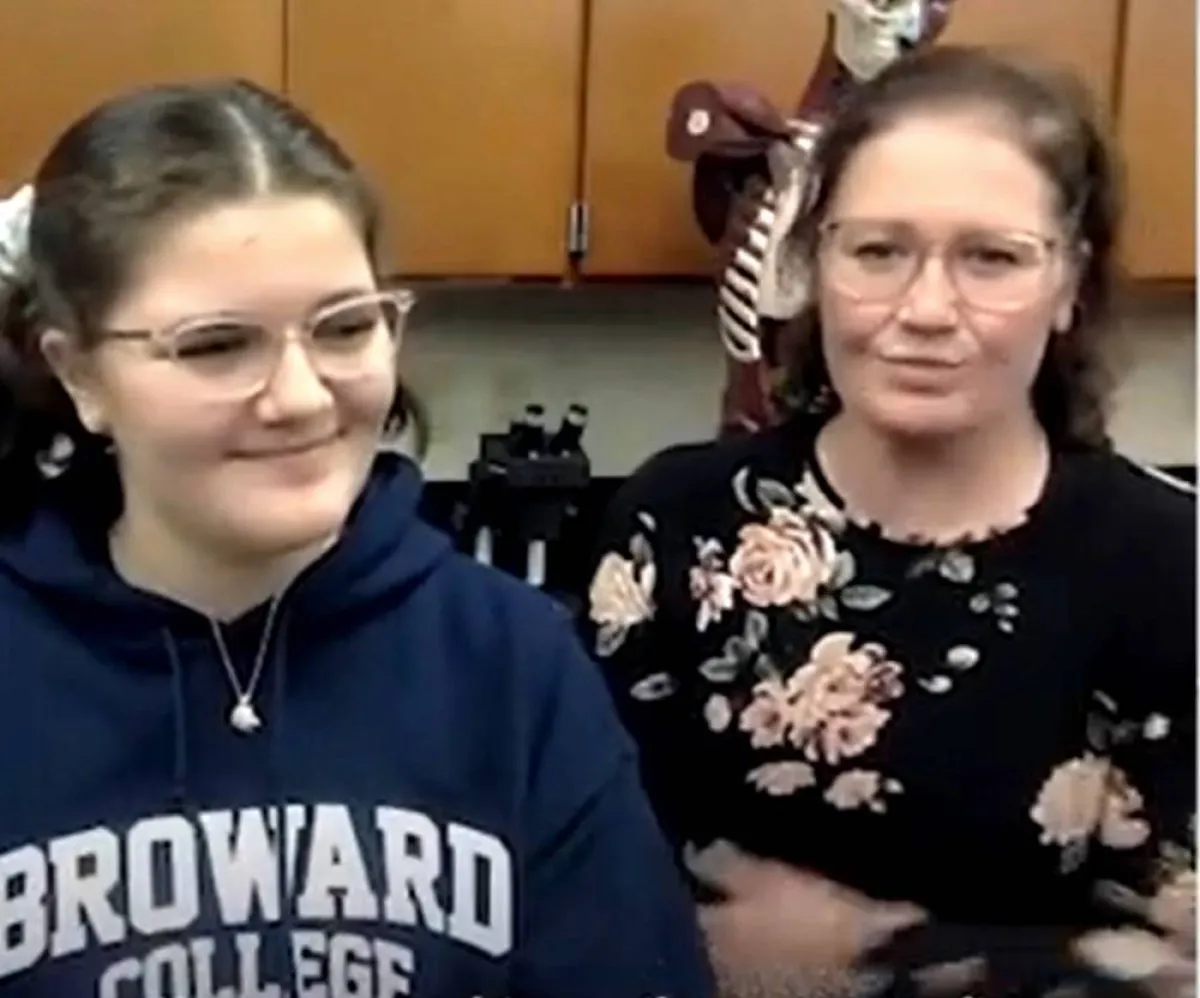 طفلة مصرية عمرها 12 عاماً تحصل على الشهادة الجامعية في أمريكا