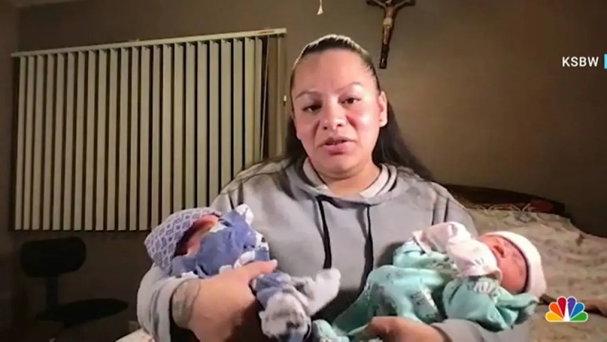 تفصل بينهما 15 دقيقة... ميلاد توأمين في كاليفورنيا خلال عامي 2021 و2022