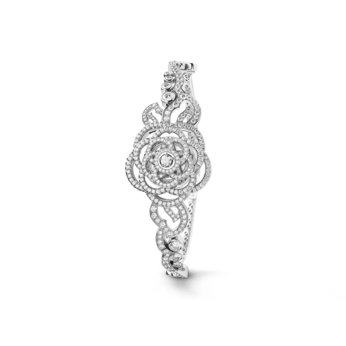 ساعة فخمة من الذهب الأبيض من شانيل Chanel