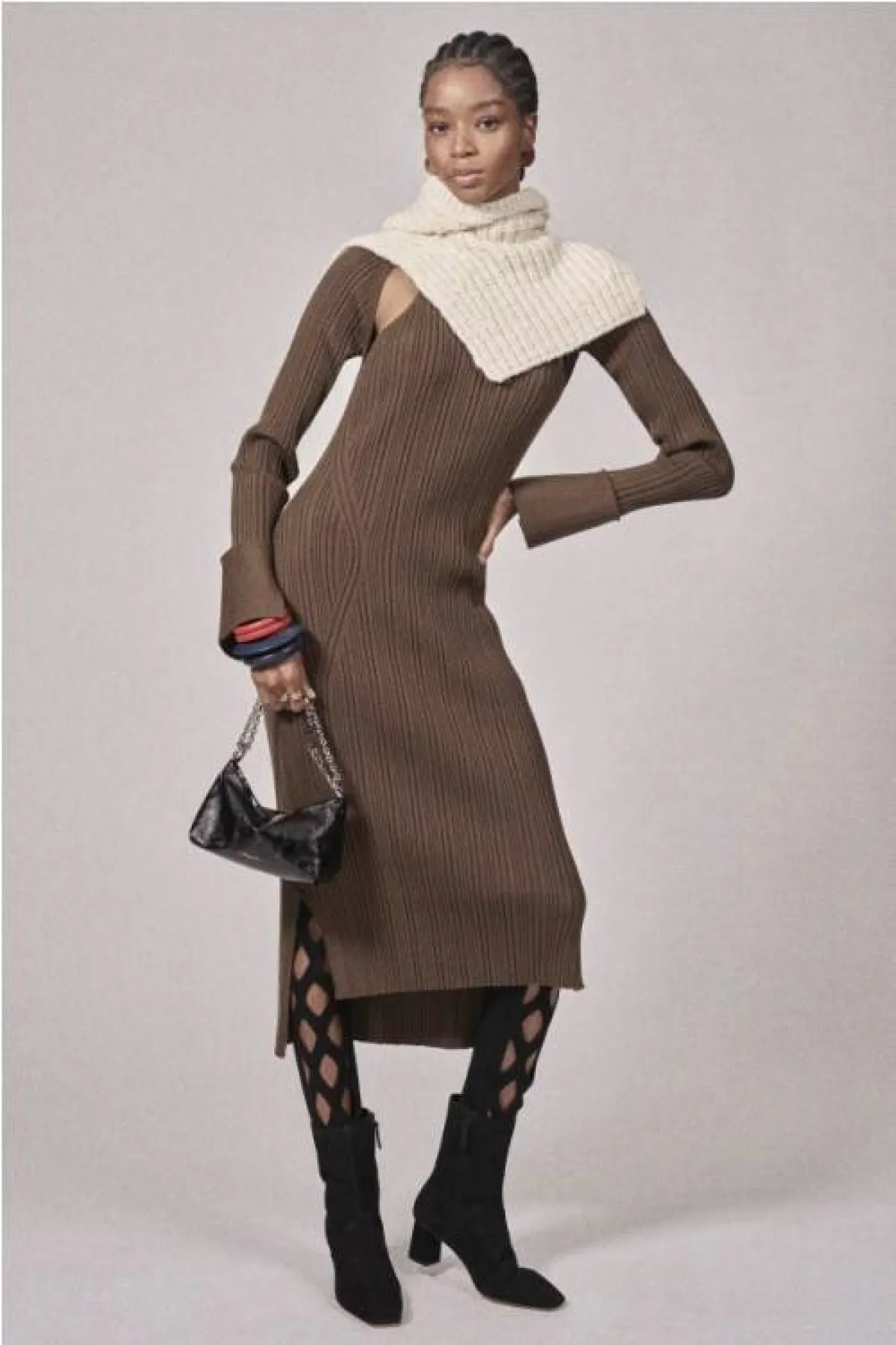 فستان يعزّز انوثة المرأة من فيليب ليم 3.1  Phillip  Lim 3.1