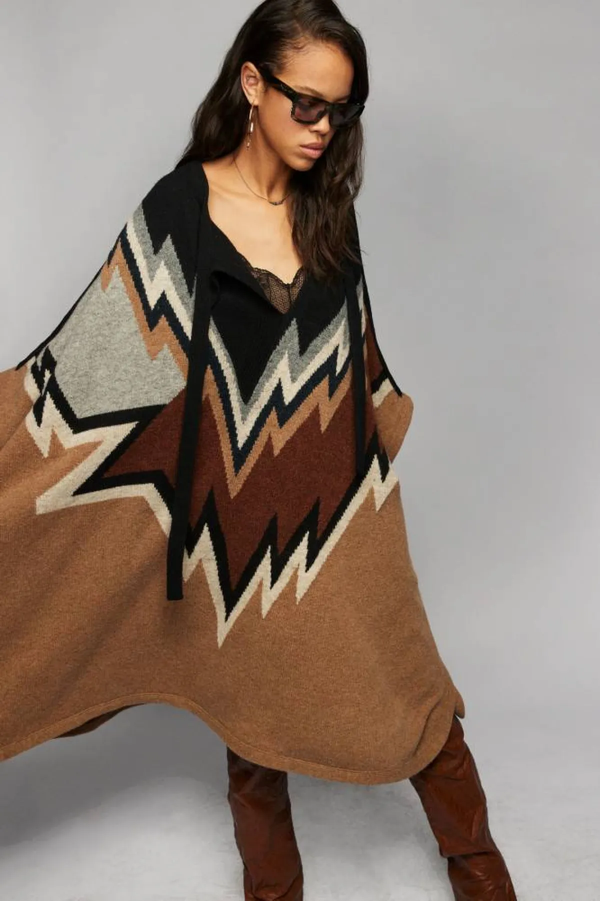 صيحة البونشو