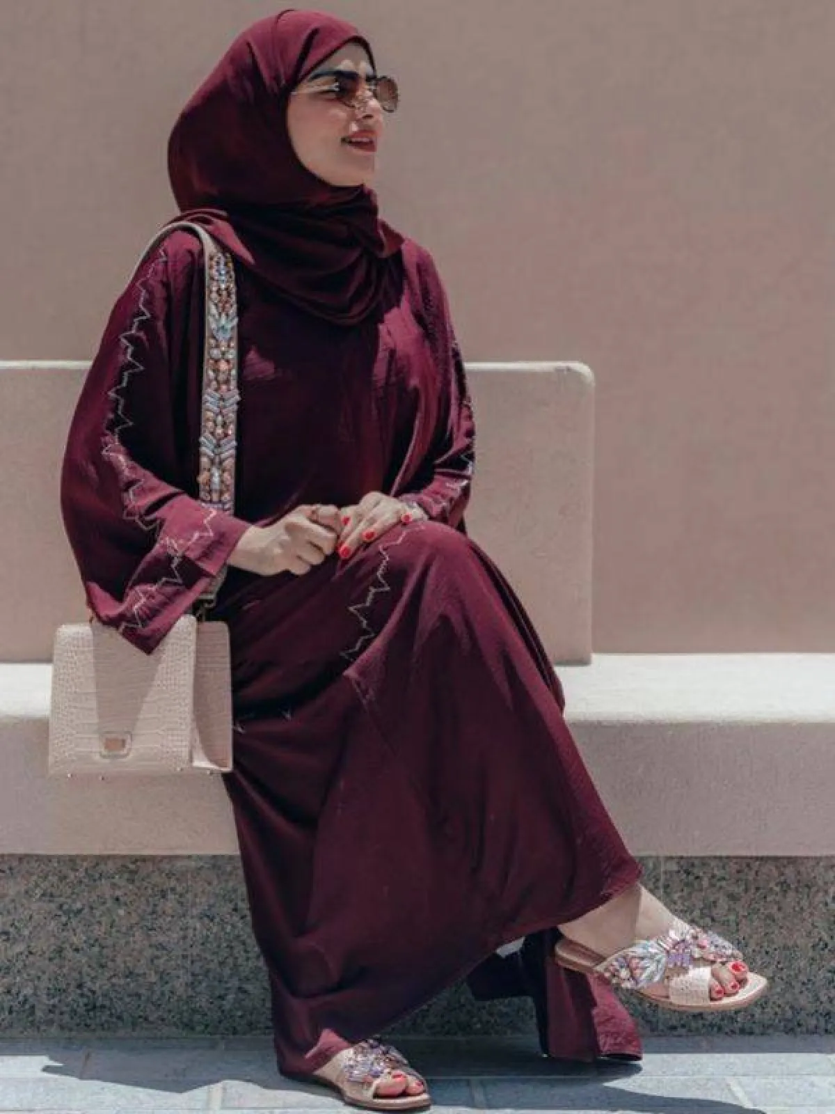 اطلالة مونكروم