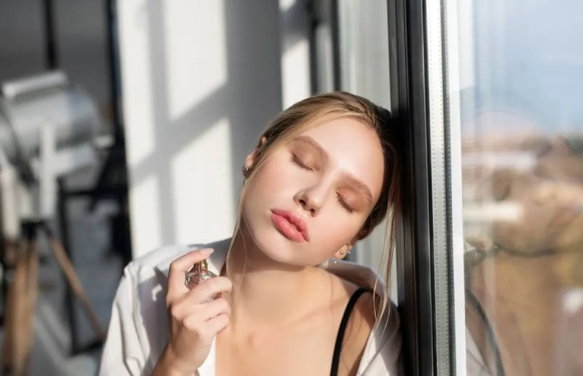 طرق تطبيق العطر