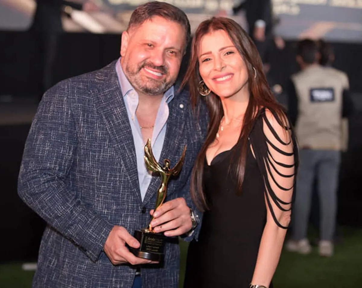 إدوارد وزوجته فيفيان- الصورة من حساب إدوارد على انستغرام