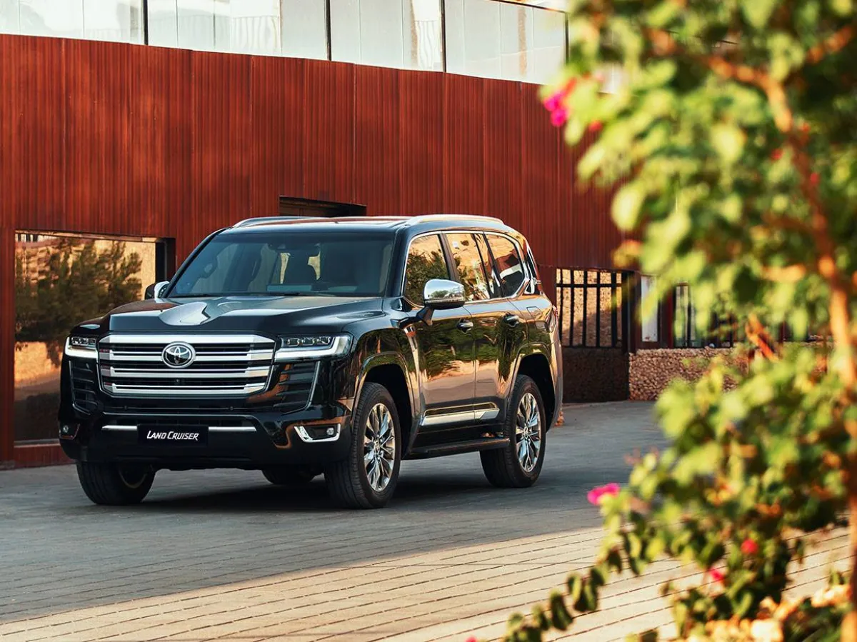  لاند كروزر الجديدة من (السلسلة 300) Land Cruiser 300