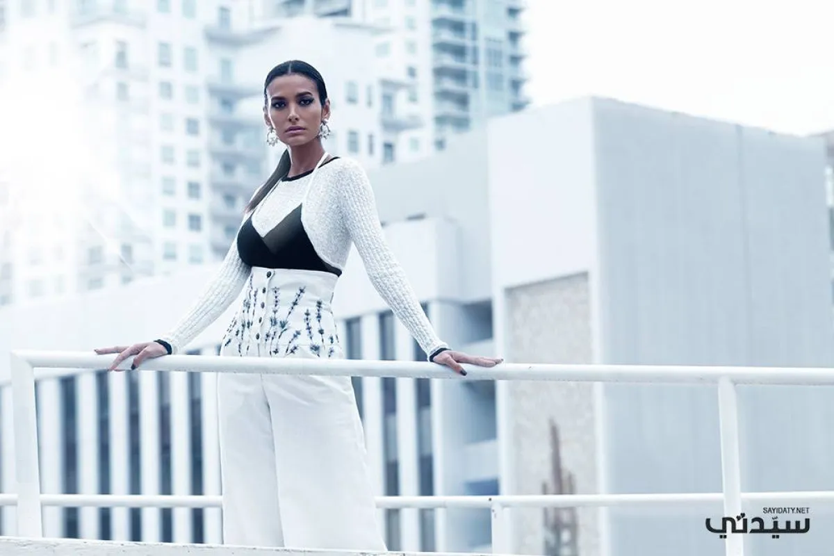 جلسة تصوير خاصة بـ سيدتي ..هالة مشرقة Brighter Days