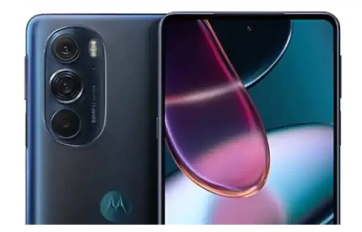 كاميرا فريدة.. تسريبات مواصفات هاتف موتورولا Edge 30 Ultra