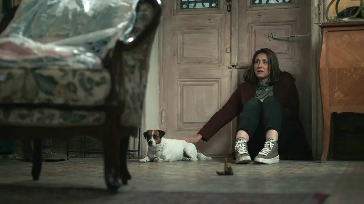 النجمة حنان مطاوع في مشهد من حلقة توت في سلسلة تحت السيطرة - الصورة من المسؤول الإعلامي لمجموعة mbc