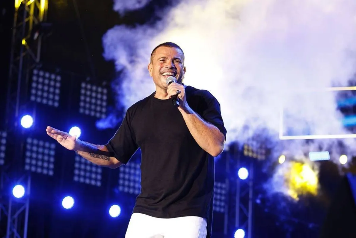  عمرو دياب من حفله الأخير في دبي - الصورة من حسابه على انستغرام 