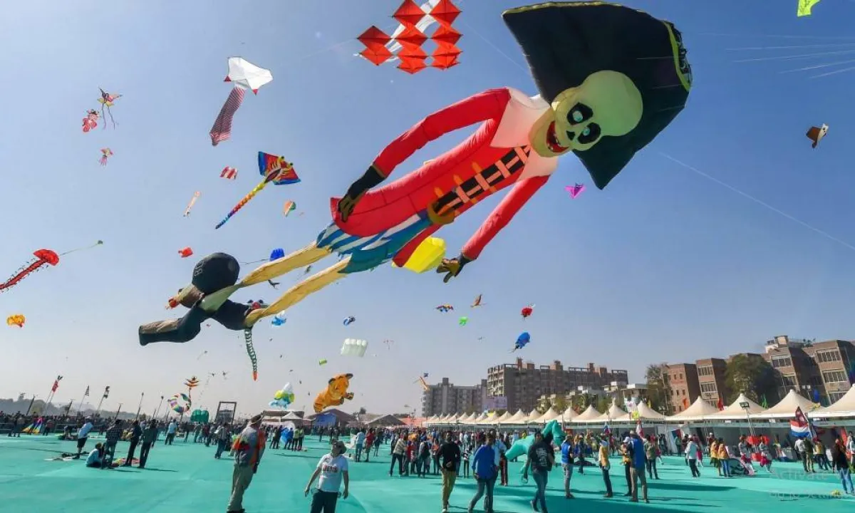 مهرجان أوتارايان للطائرات الورقية