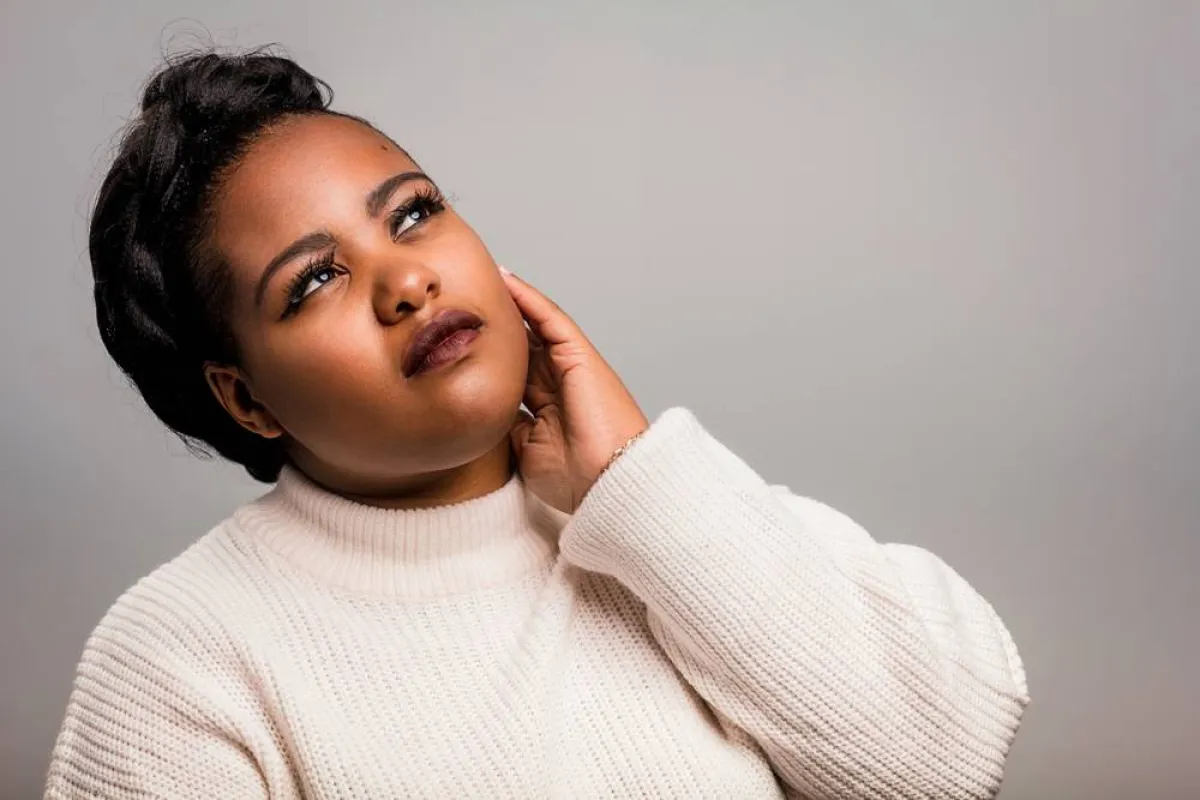 أسباب تفسر لماذا يبدو شخص أكثر جاذبية لنا؟