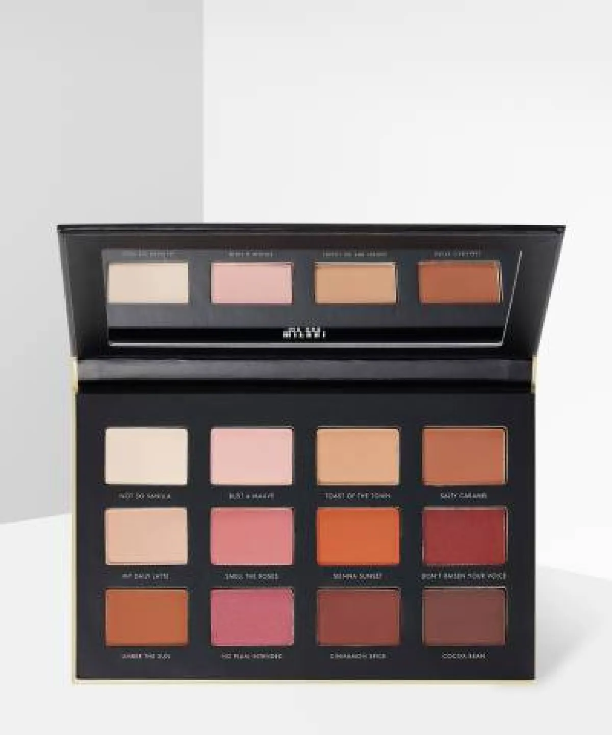 باليت ايشادو من ميلانو Milani 