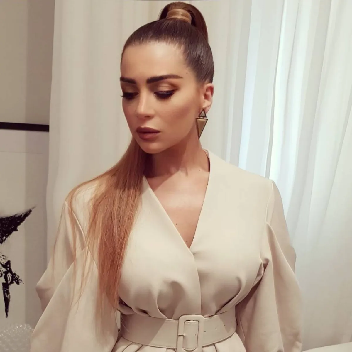  مي عز الدين - الصورة من حسابها على انستغرام