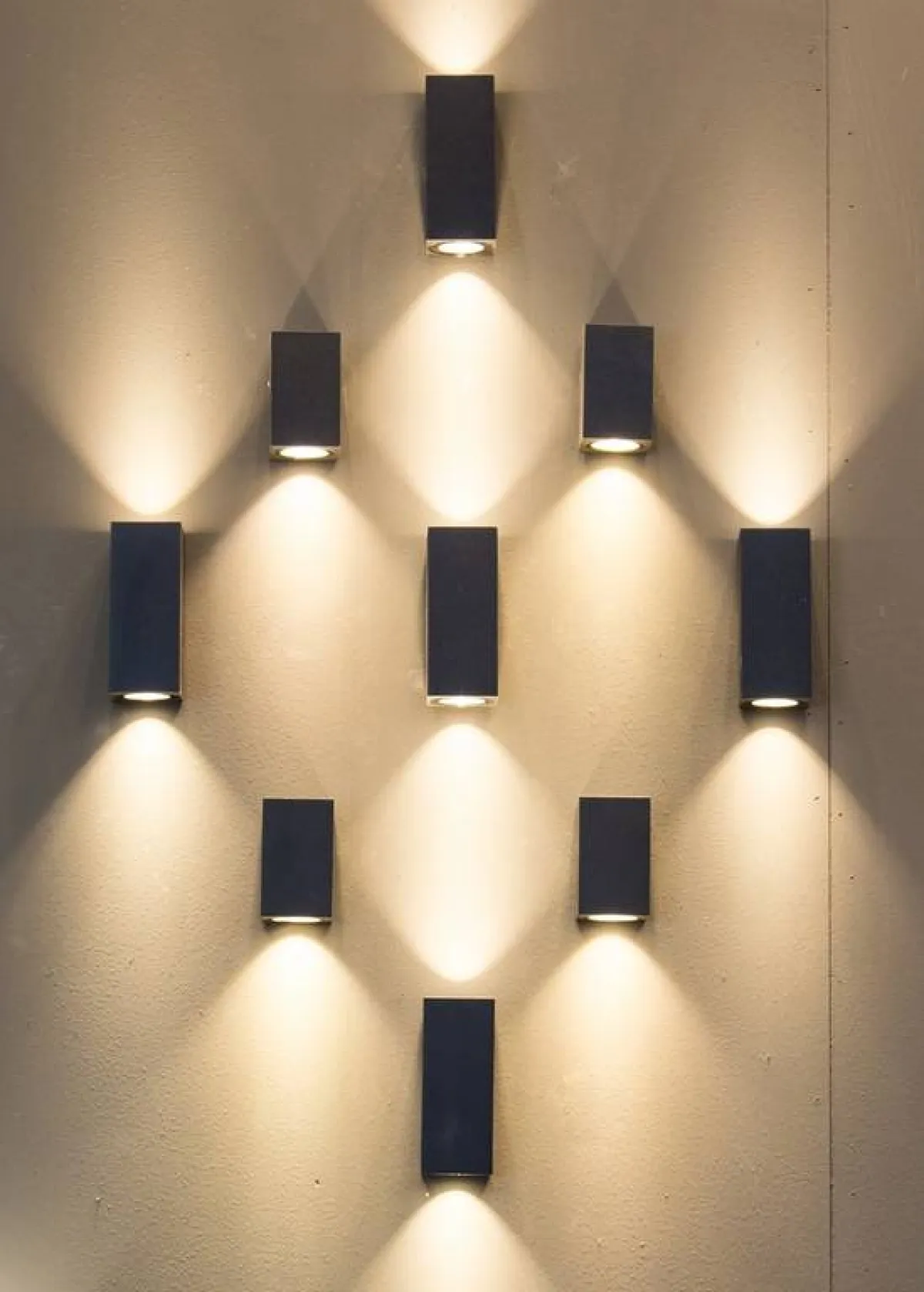 ظلال الإضاءة تجمّل الديكور