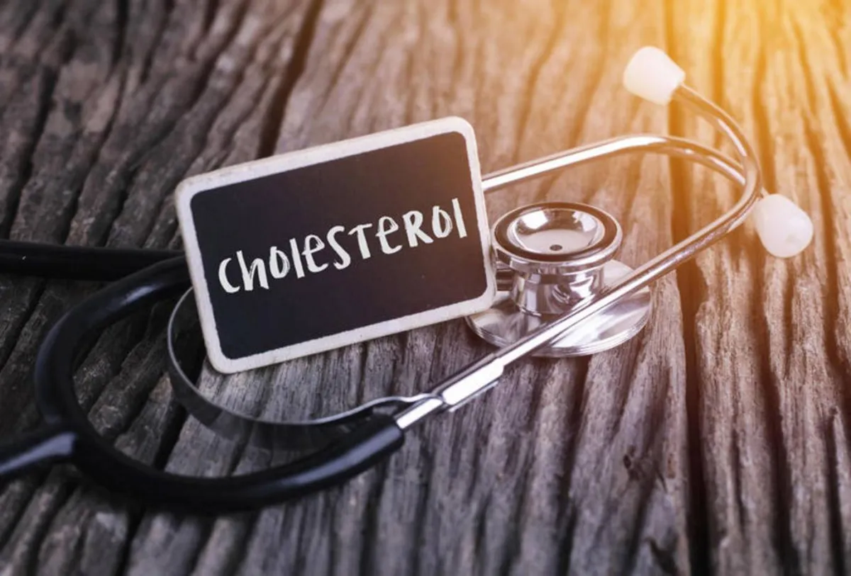 زيت السمك خافض للكوليسترول