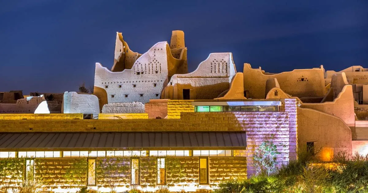 بينالي الدرعية يدعو لحضور منتدى الحراك الفني المحلي لبناء جسور التواصل والمعرفة 