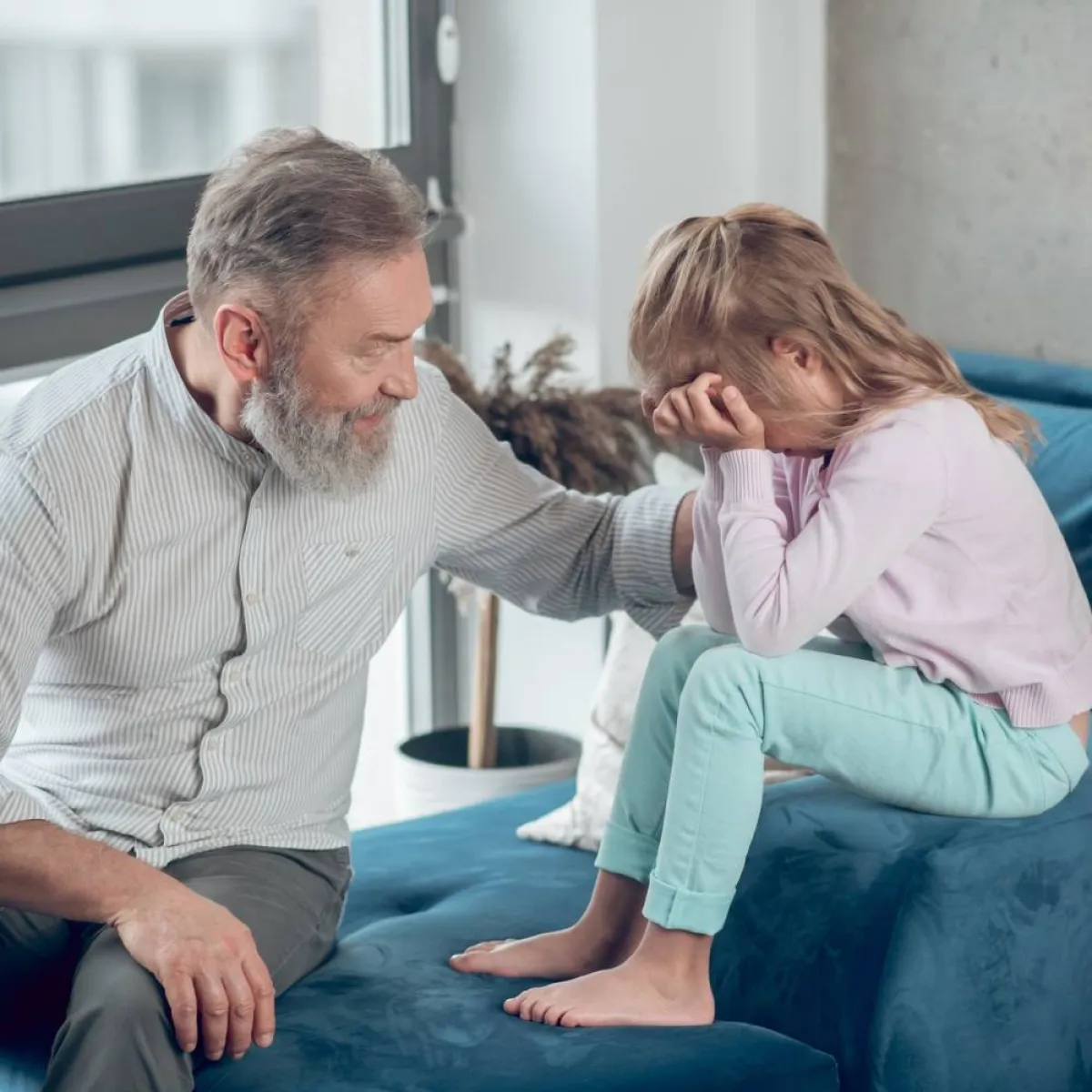 صورة لأب وطفلته