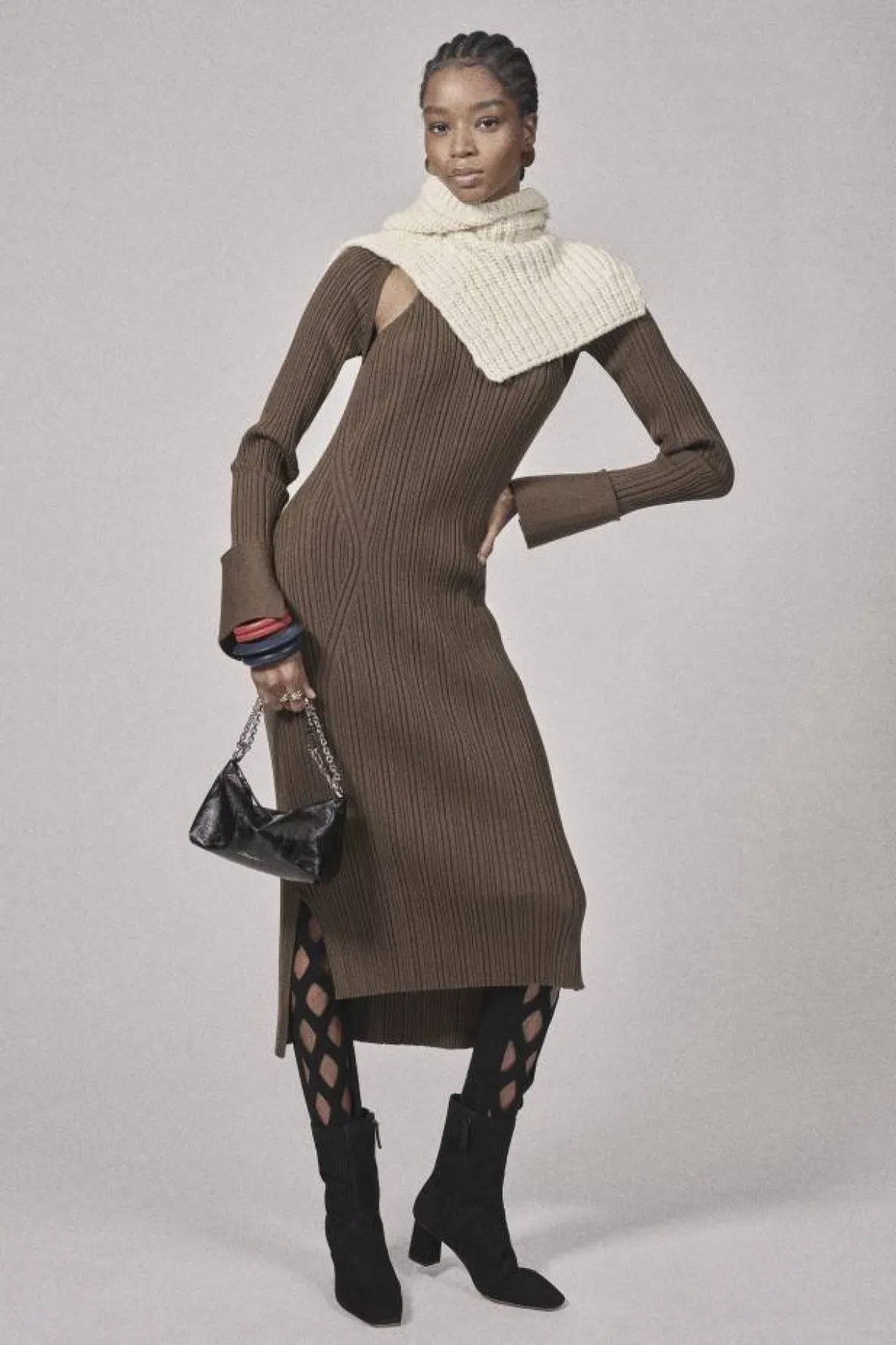 فستان شتوي من الصوف البني من فيليب ليم