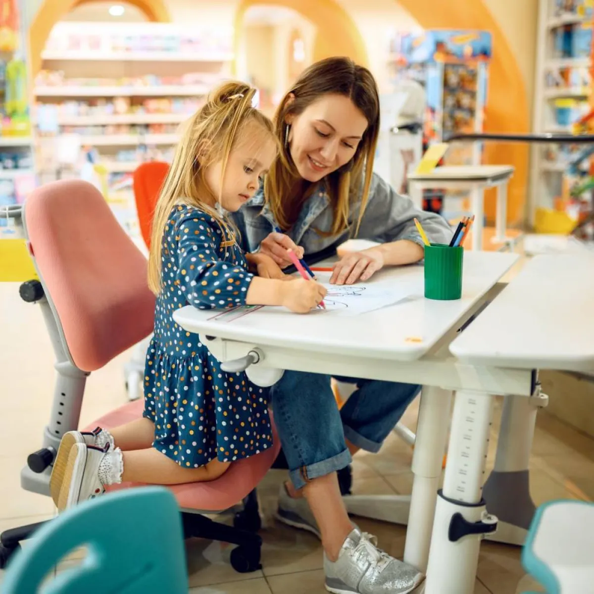 صورة لأم وطفلتها