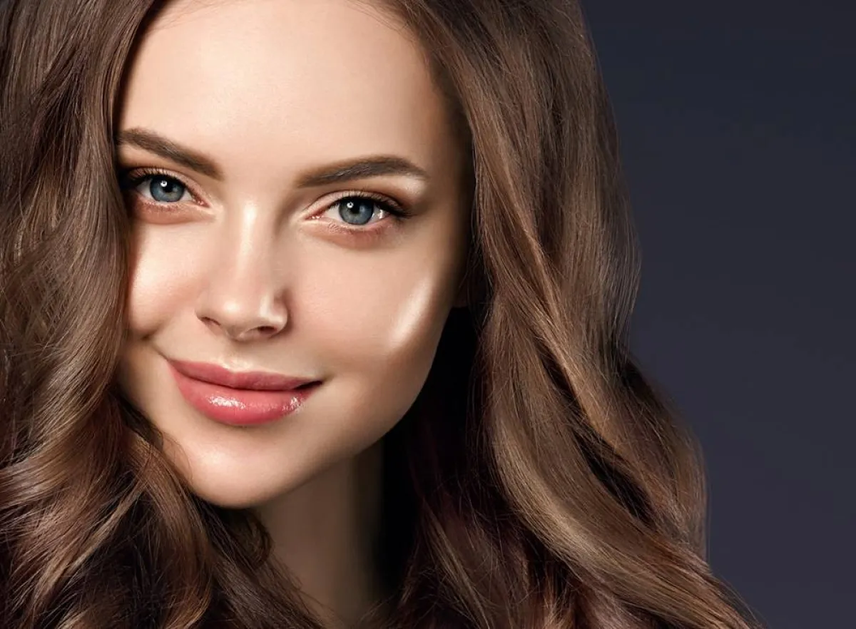 تعزيز نمو الشعر