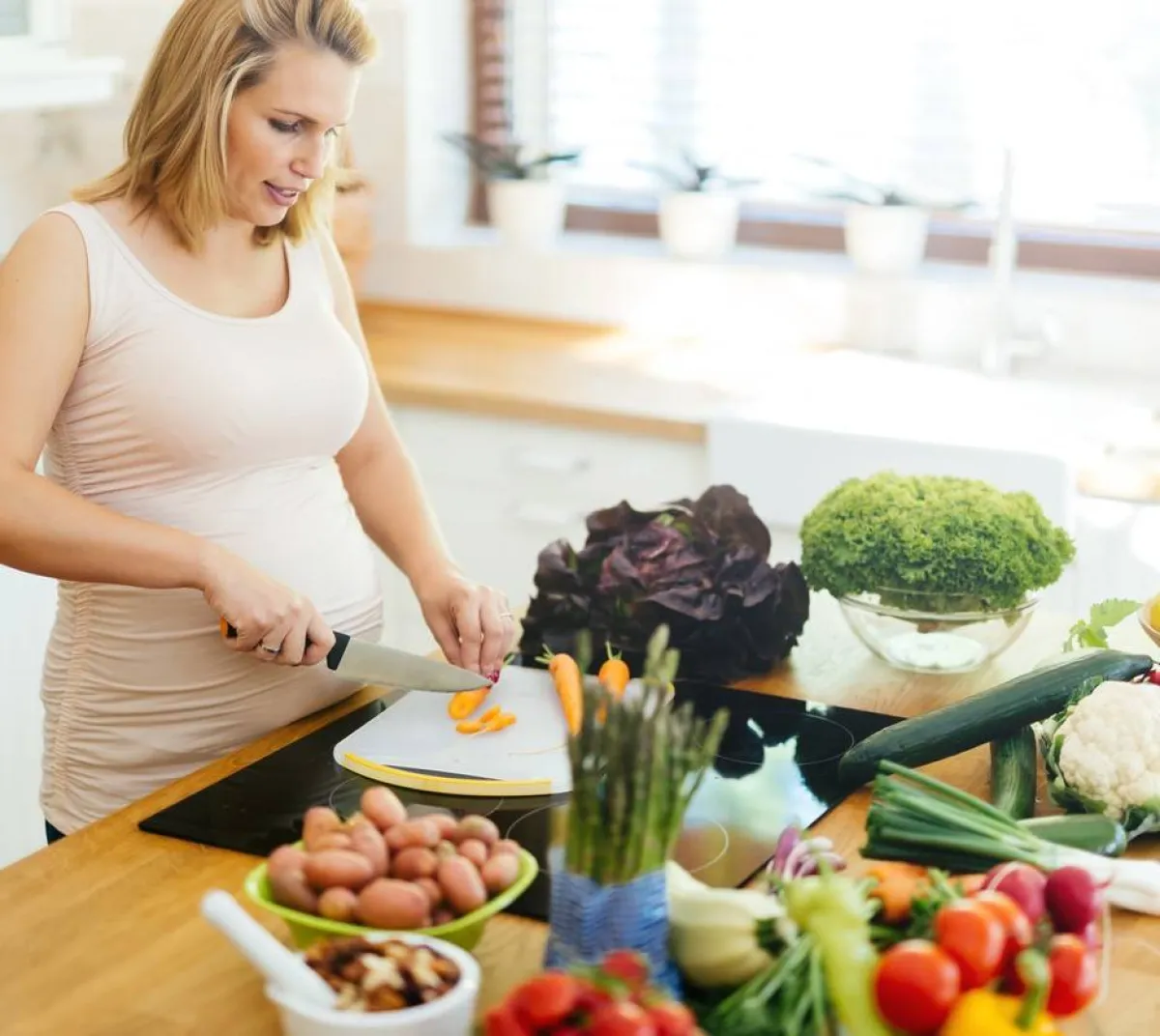 صورة حامل تقطع الخضراوات