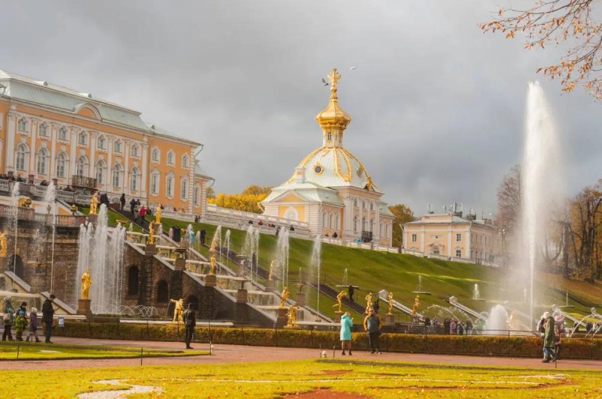 قصر بيترهوف