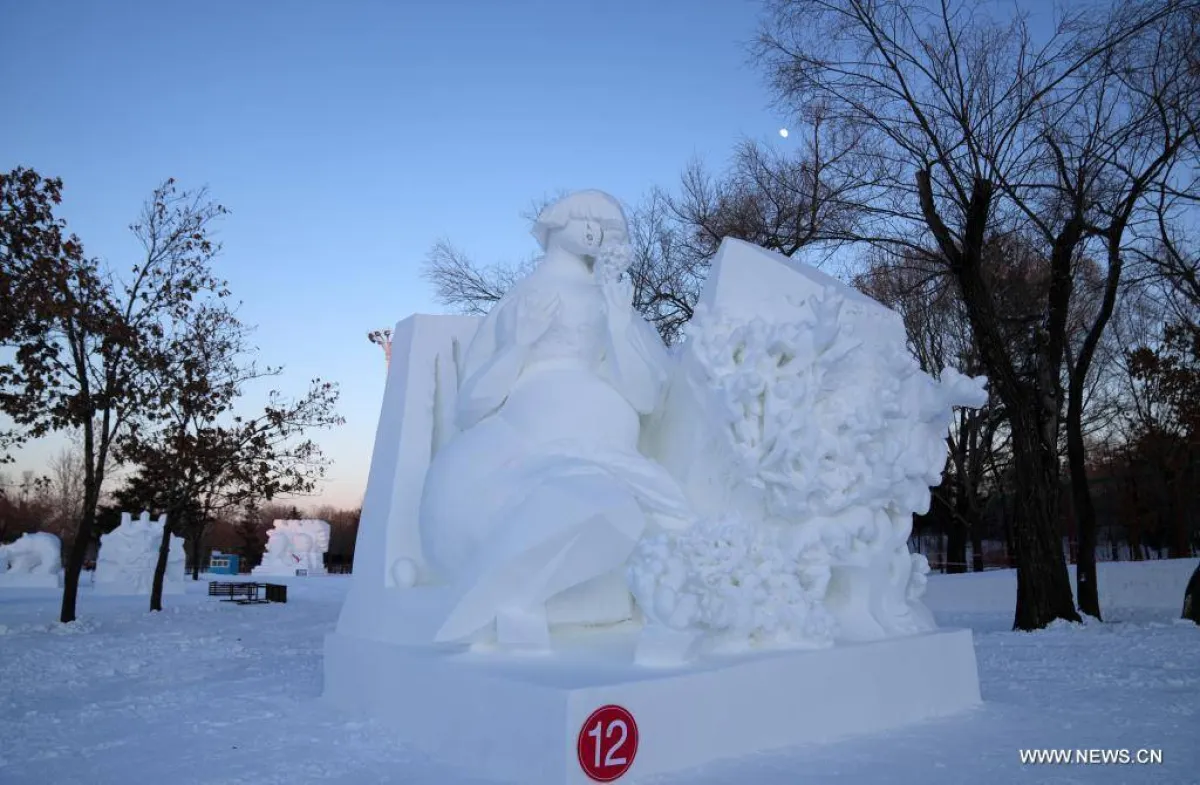 مهرجان هاربين الدولي ال28 بمنحوتاته الثلجية البديعة 