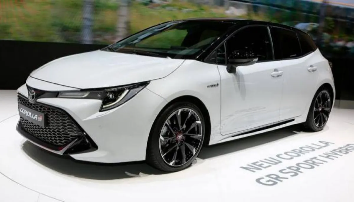 تويوتا تكشف عن سيارة كورولا GR الهاتشباك الجديدة