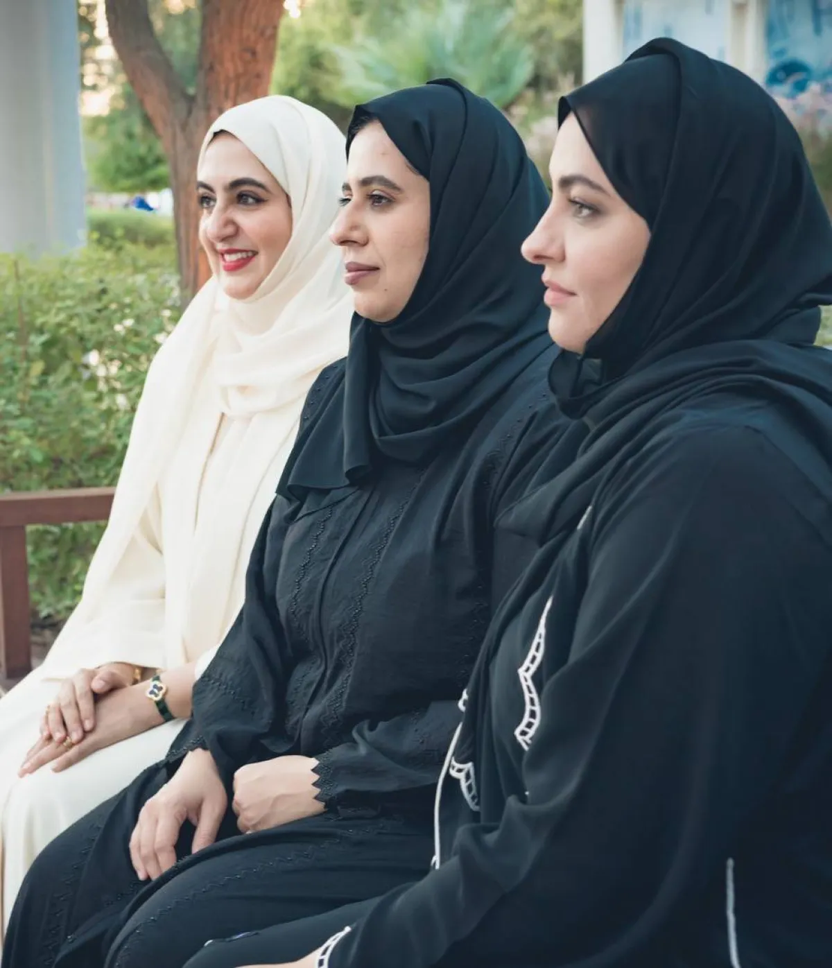 صورة لمؤسسات غاف: بدور البدور وعفراء محمود وأميرة بن كدرة