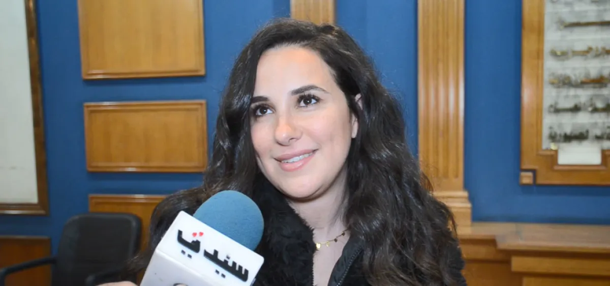 شيري عادل خلال لقائها مع كاميرا سيدتي - الصورة خاصة بسيدتي