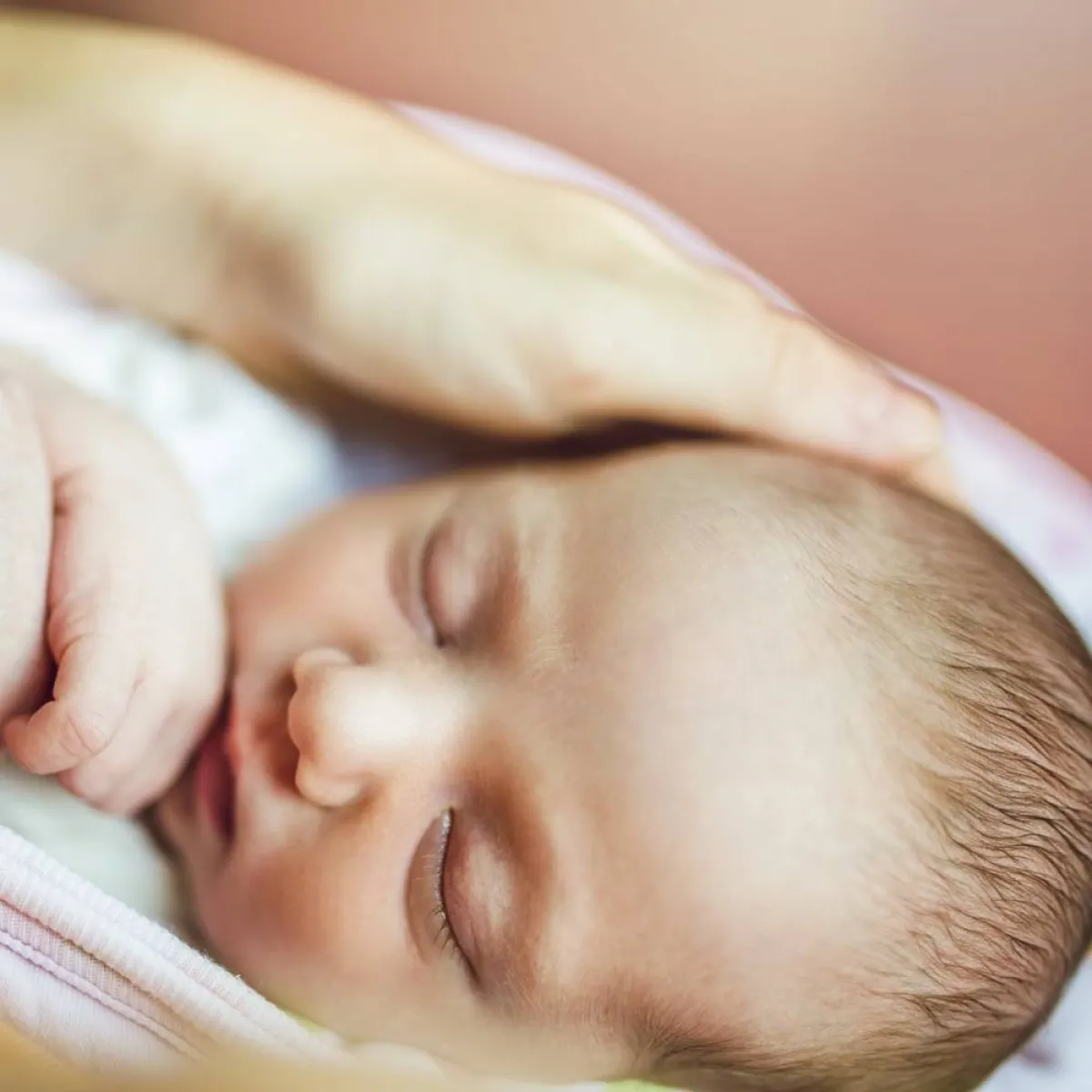 صورة لطفل نائم