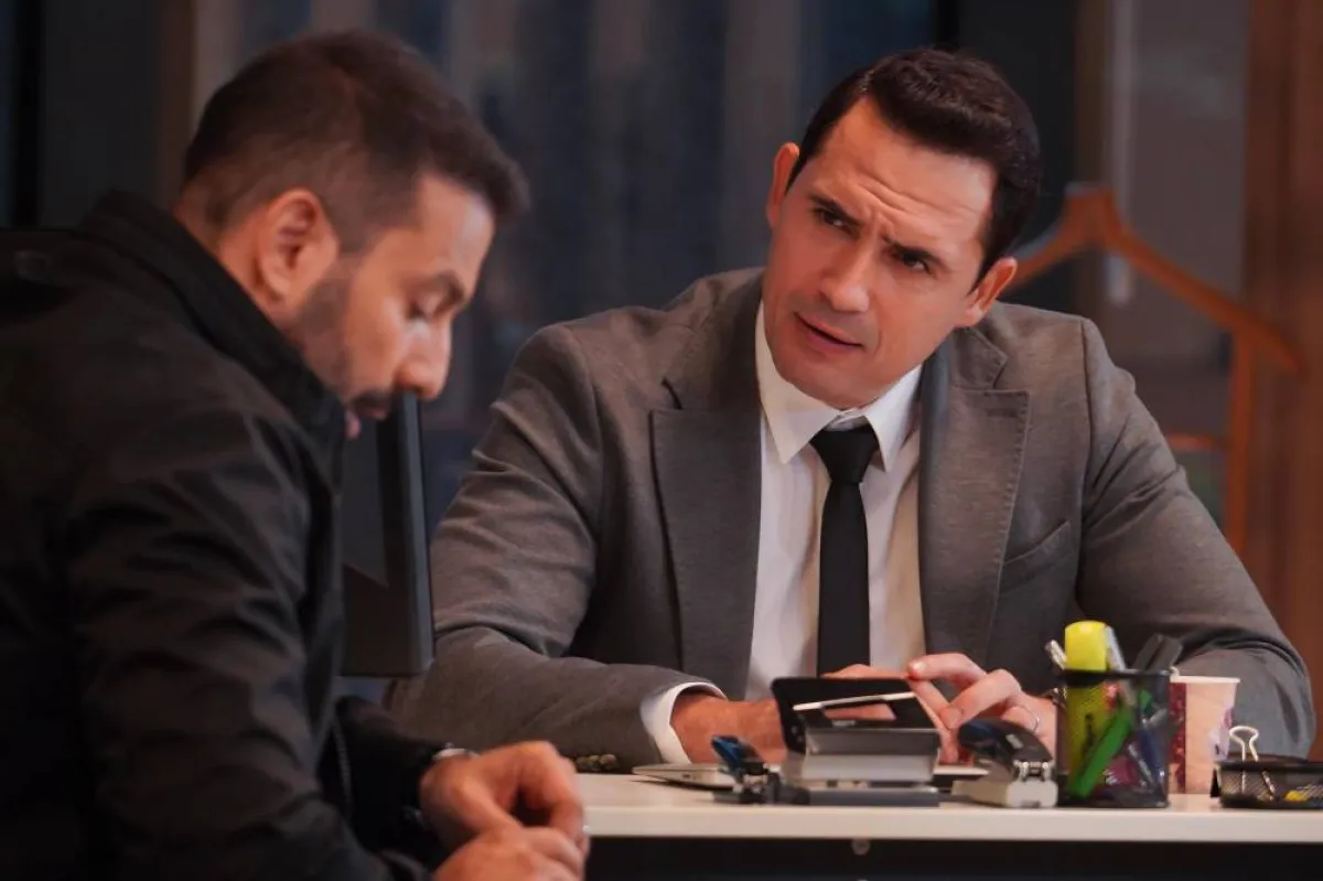  ظافر العابدين وجو طراد في مشهد من عروس بيروت الموسم الثالث - الصورة من المسؤول الإعلامي لمجموعة الـmbc 