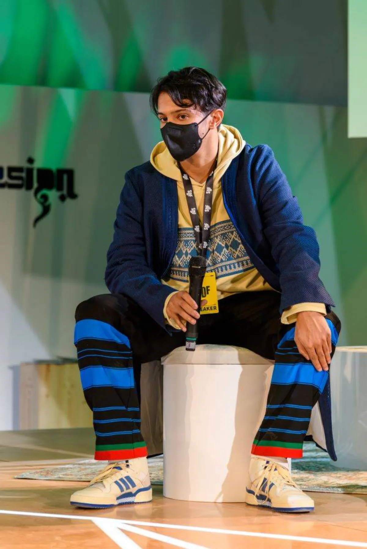 الامير سلطان الفيصل في اظلال