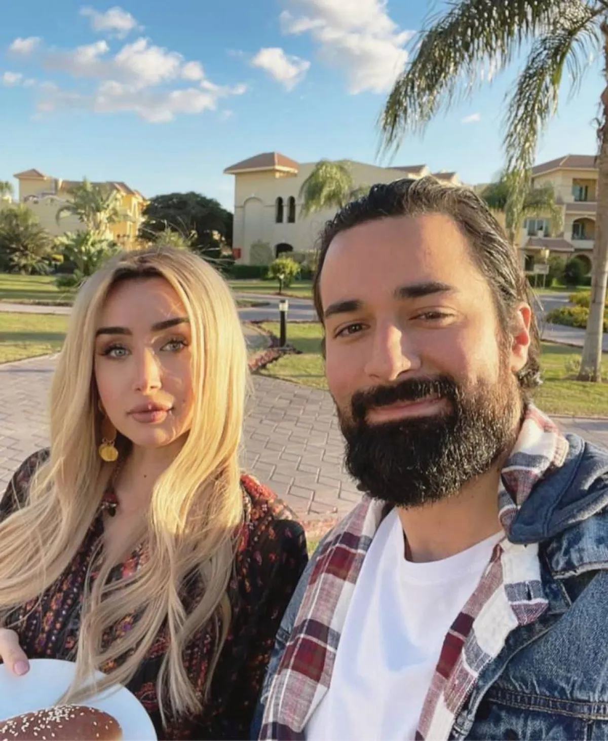 هنا الزاهد وأحمد حاتم - الصورة من حسابها على انستغرام