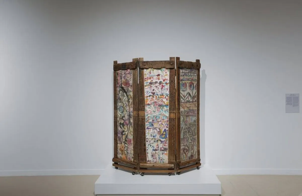 العمل للفنانة التشكيلية منيرة موصلي