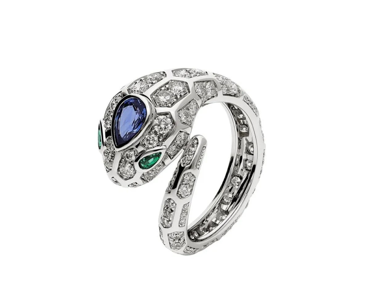 خاتم على شكل ثعبان من بلغاري