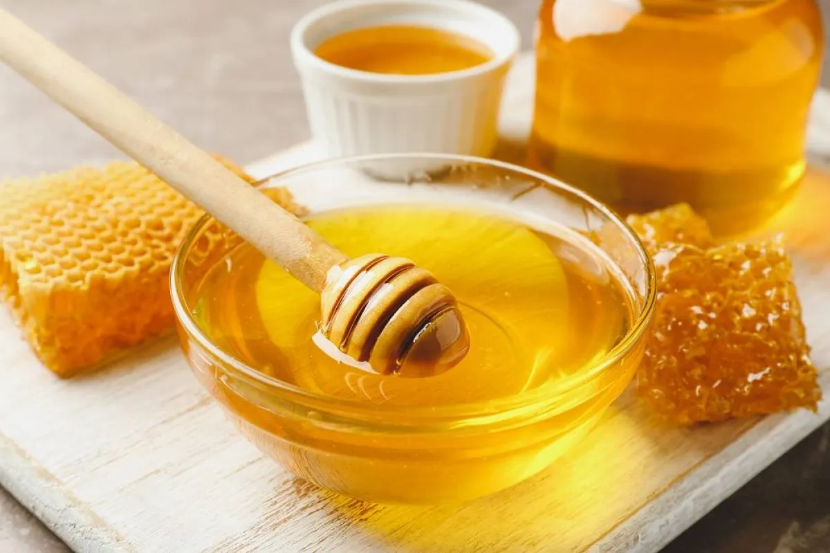 فوائد العسل للبشرة