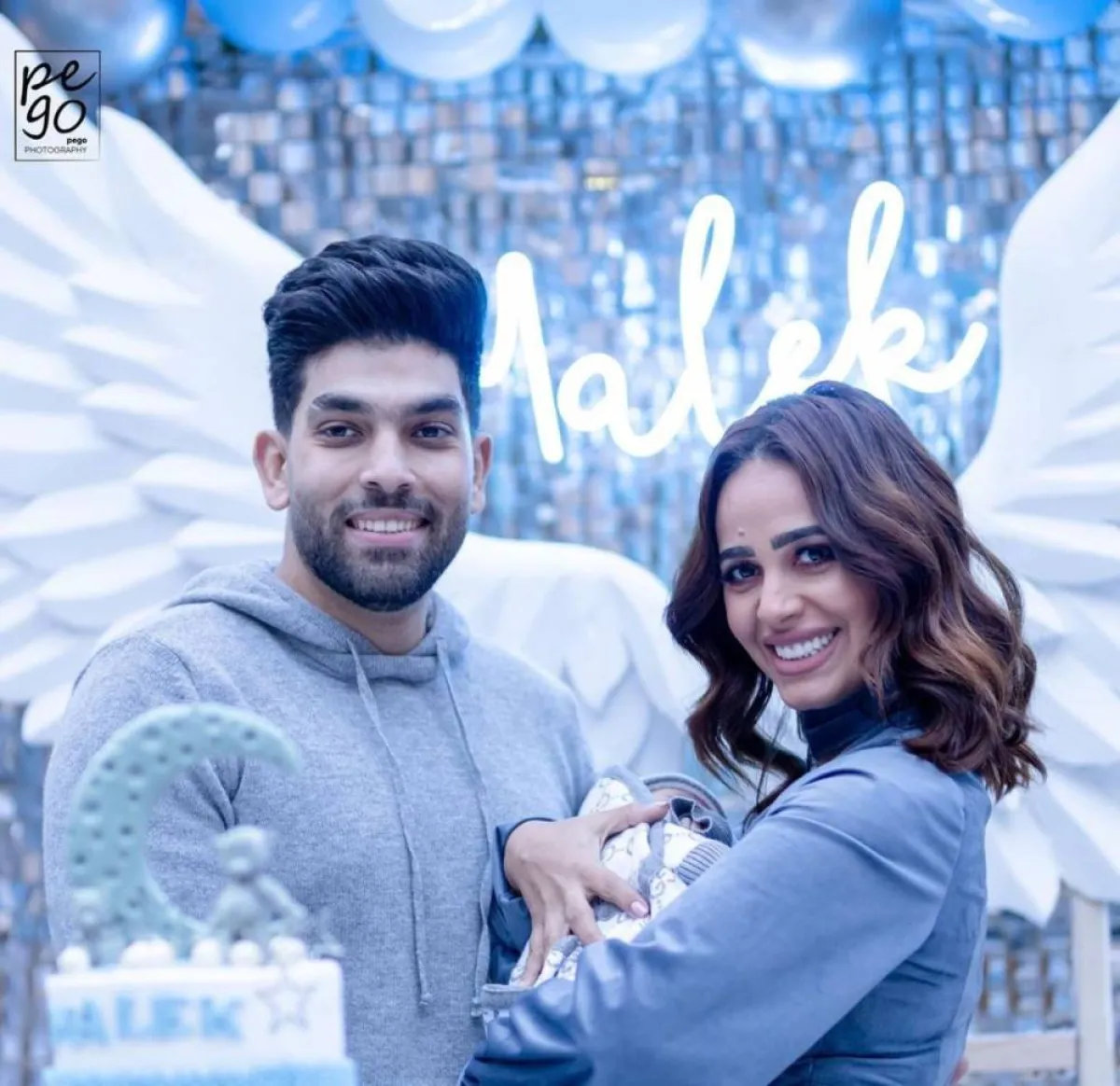 رنا سماحة وزوجها سامر أبو طالب وابنهما مالك - الصورة من حسابها على انستغرام