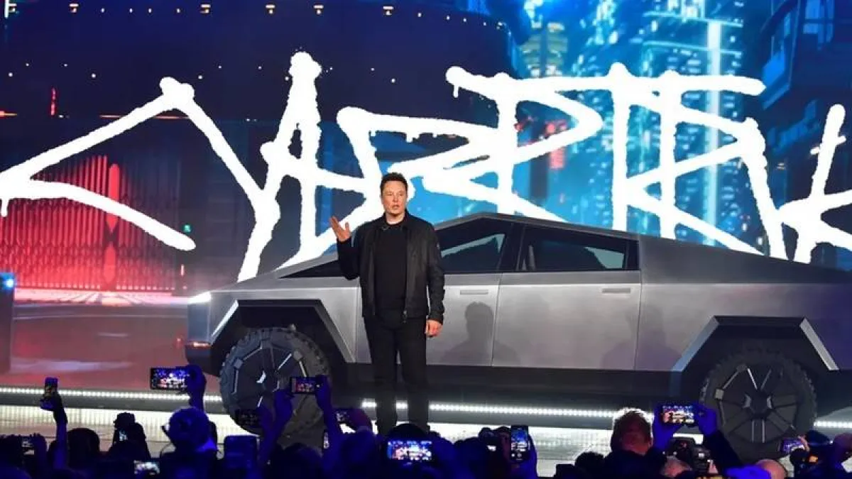 تسلا تكشف عن نسخة أصغر من سايبر ترك