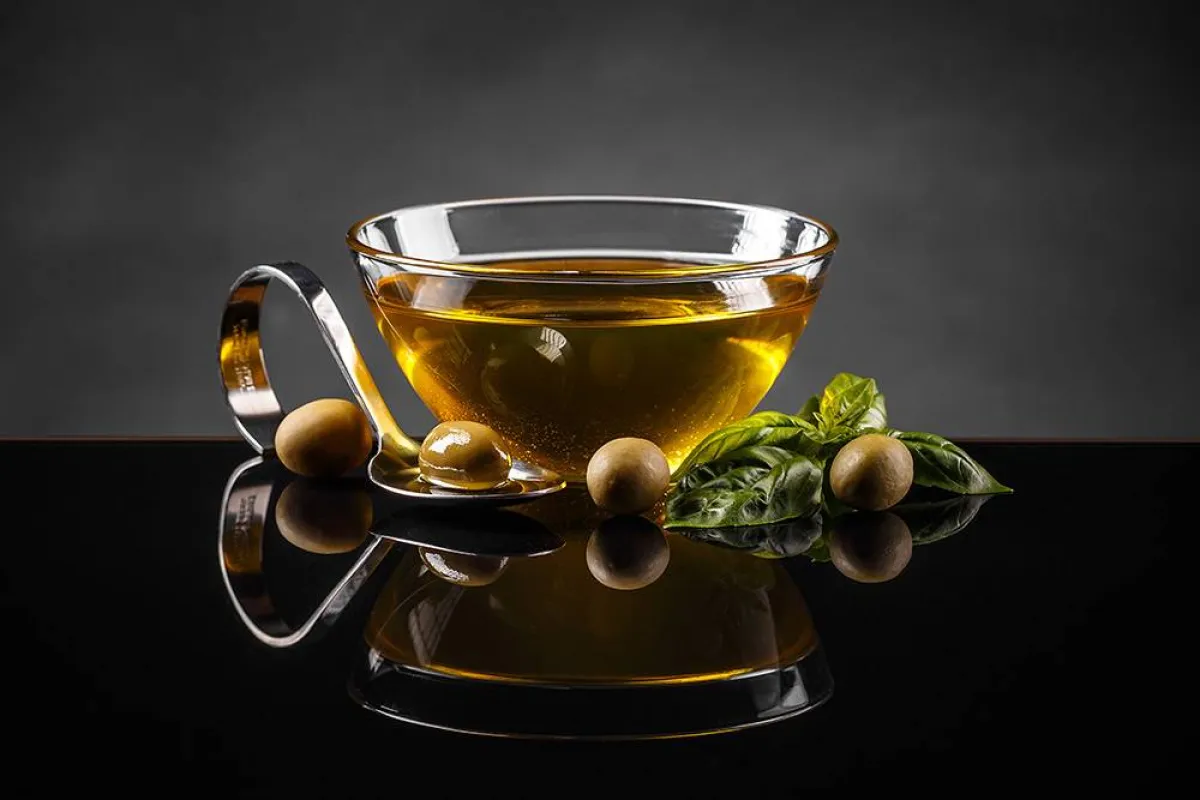 فوائد شرب زيت الزيتون قبل النوم  للنساء لا تضاهى