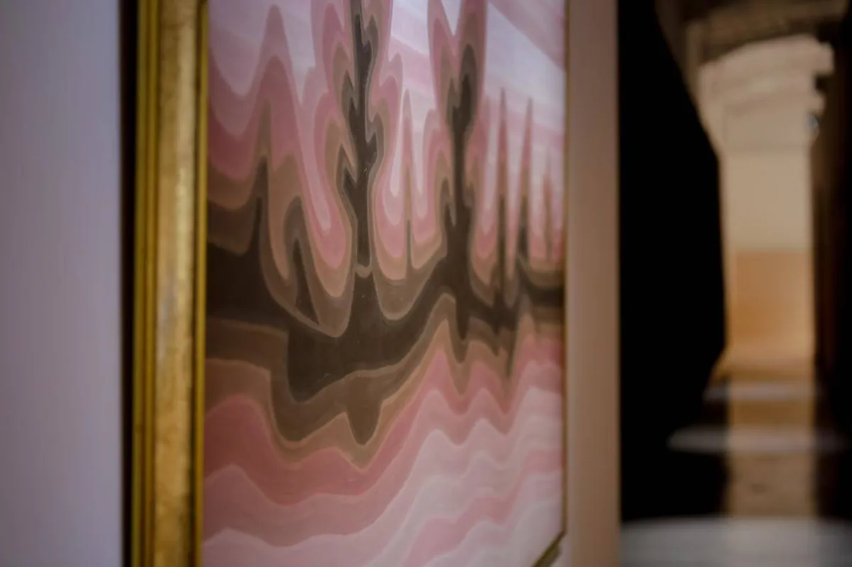 ربيع الصحراء عمل فني داخل البينالي - الصورة من حساب بينالي الدرعية على تويتر