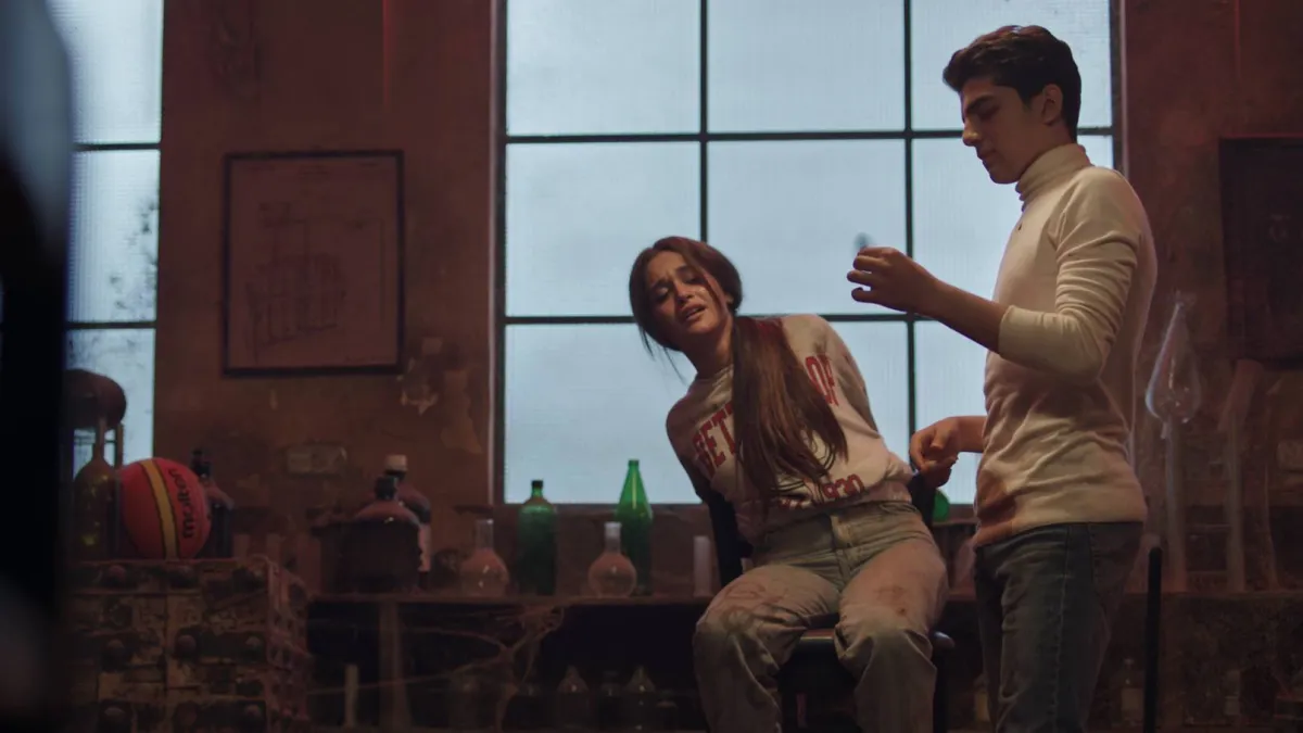 خارج السيطرة- شبح البدروم- نور إيهاب ومعتز هشام -  الصورة من المسؤول الإعلامي لمجموعة mbc