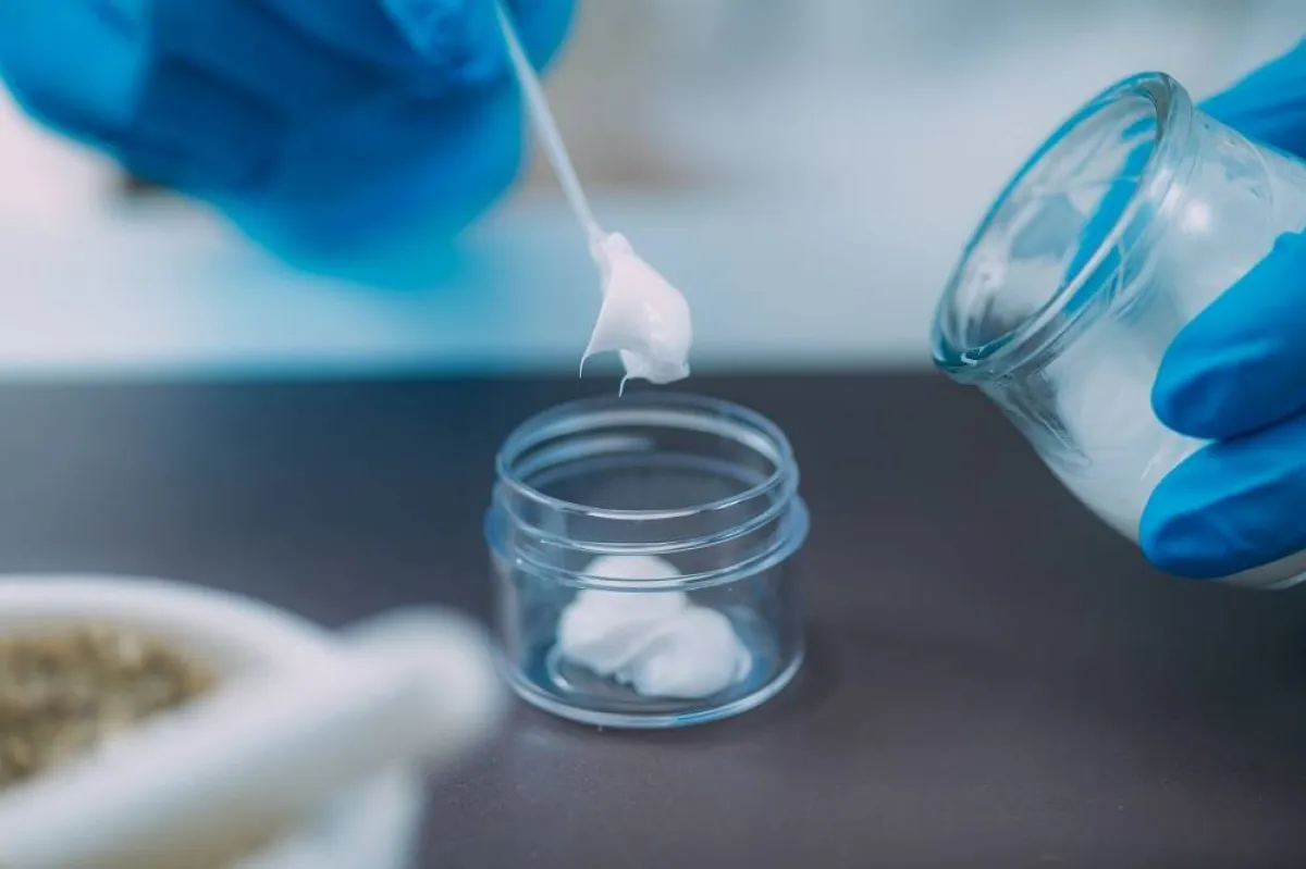 كريمات البشرة