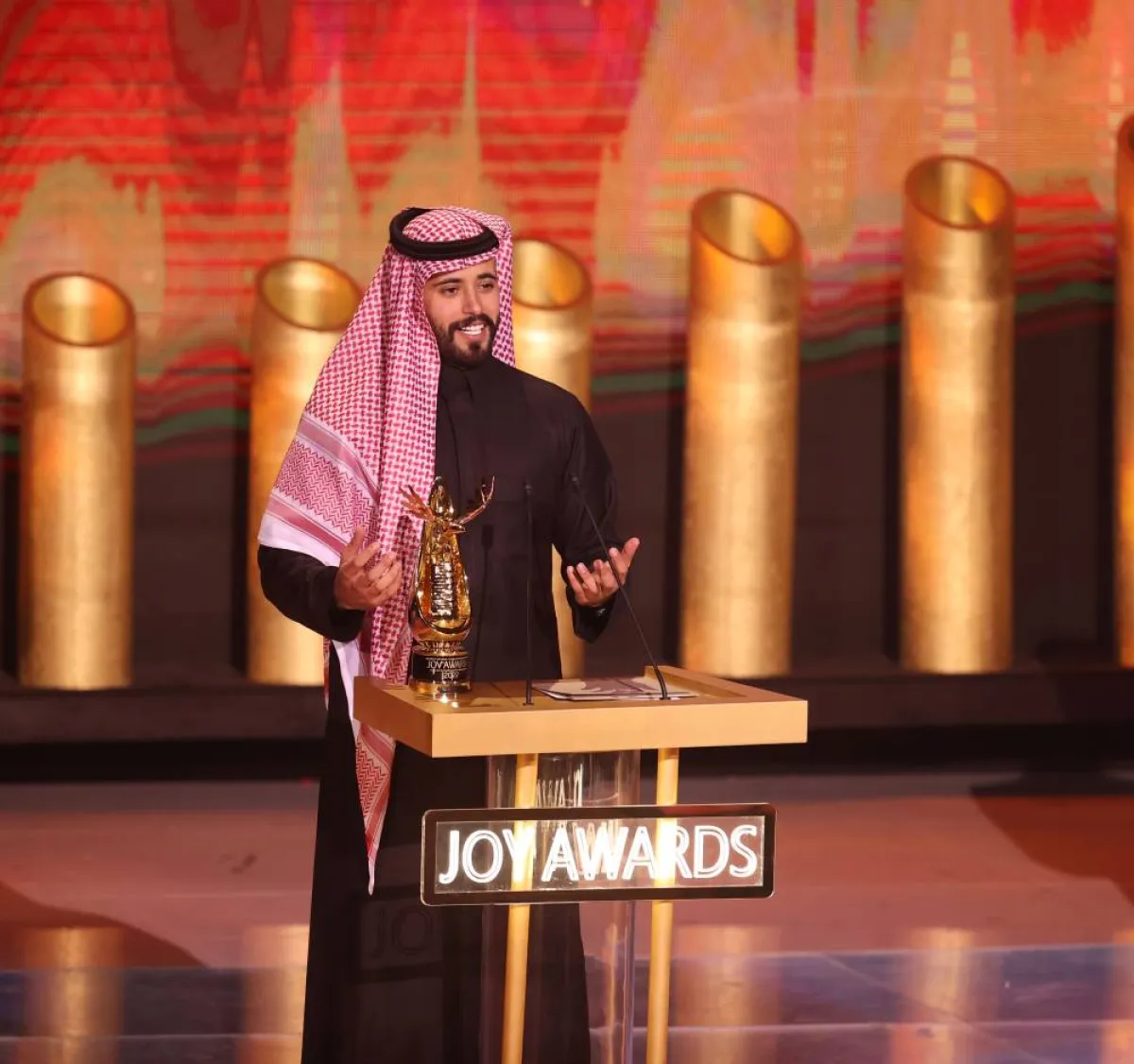 فايز بن جريس على مسرح جوي - تصوير صالح الغنام