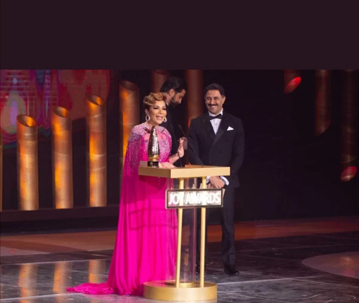 إطلالات النجمات في حفلة Joy Awards