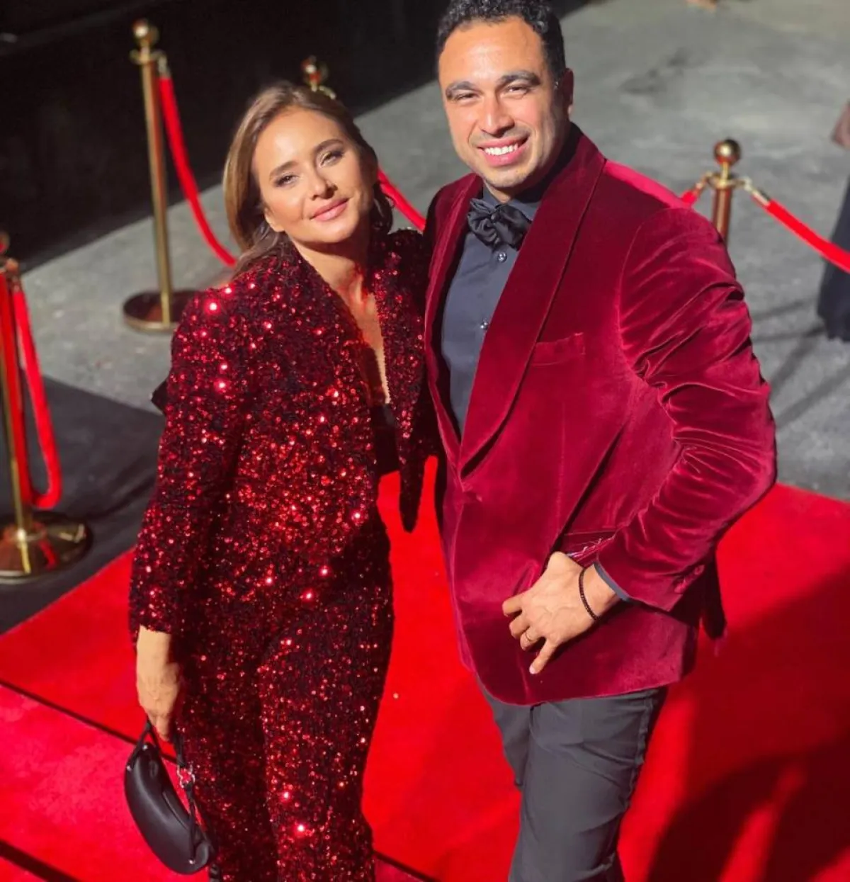 نيللي كريم وزوجها هشام عاشور- الصورة من حسابها على فيسبوك