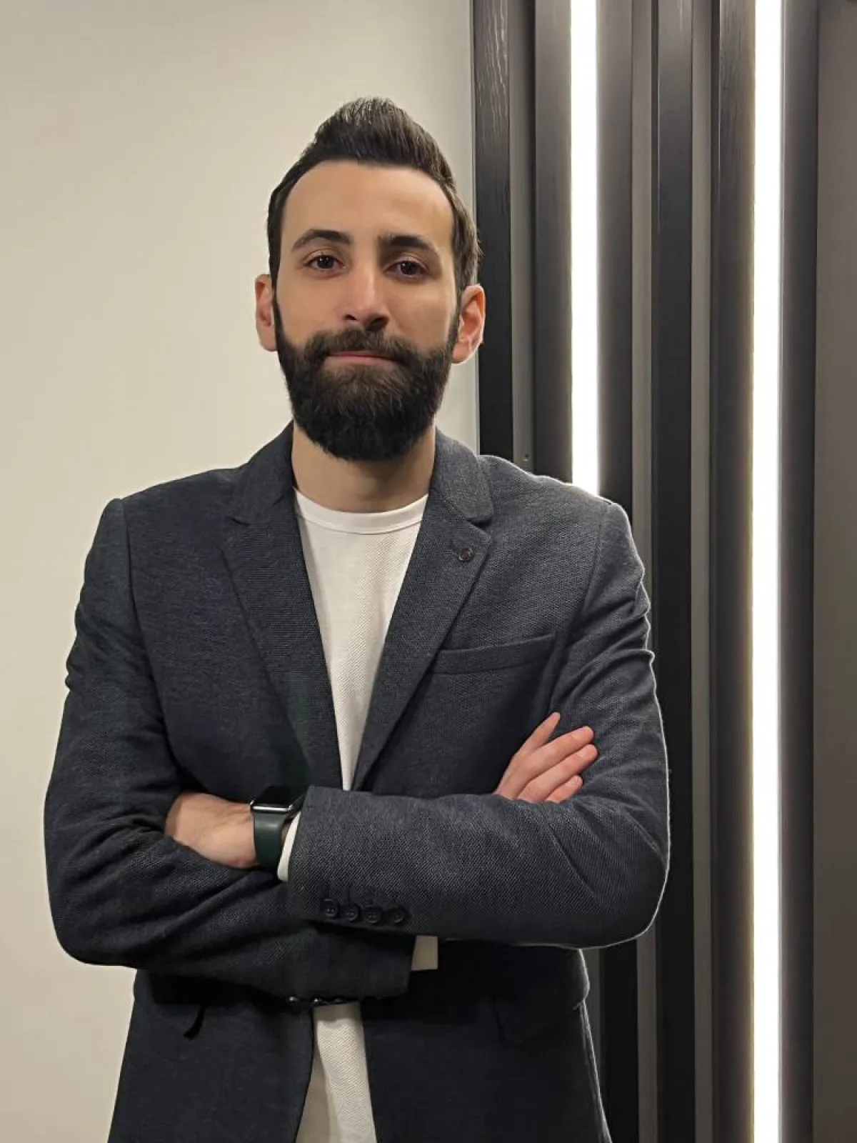 جورج قرطباوي، المهندس المعماري واستشاري الإضاءة 